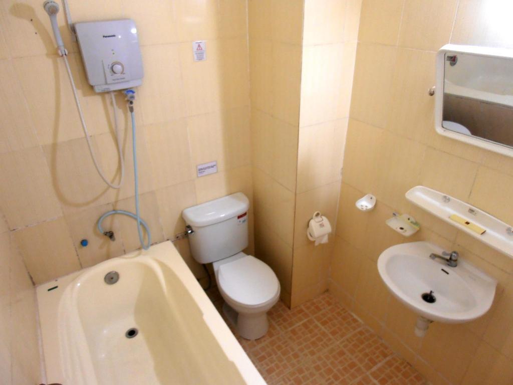 Firefly Guesthouse - The Berlin Angkor Ciudad de Siem Riep Habitación foto